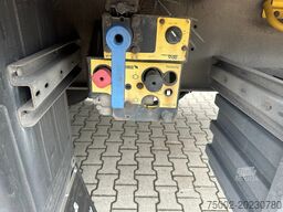 Schmitz Cargobull discbrakes, 2x liftaxle, galvanized, Int. heigh...