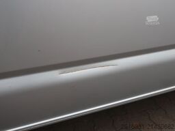 VOLKSWAGEN T5 Transporter Kasten 4Motion/Klima/AHK/FN: 224