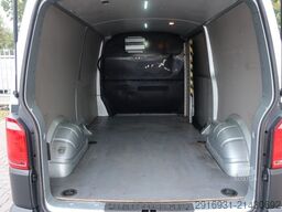 VOLKSWAGEN T6 Transporter Kasten lang/Klima/PDC/FN: 181