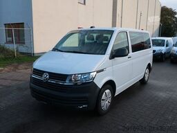 VOLKSWAGEN T6.1 Transporter Kombi FWD/9 Sitze/Klima/FN:180