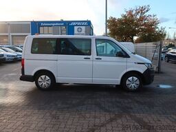 VOLKSWAGEN T6.1 Transporter Kombi FWD/9 Sitze/Klima/FN:180