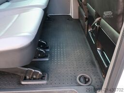 VOLKSWAGEN T6.1 Transporter Kombi FWD/9 Sitze/Klima/FN:180