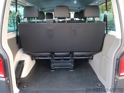 VOLKSWAGEN T6.1 Transporter Kombi FWD/9 Sitze/Klima/FN:180