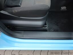 VOLKSWAGEN Caddy 1. Hand / Klima / Tempomat / FN:54