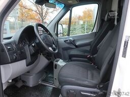 MERCEDES-BENZ Sprinter II 519 CDI / RTW / Klima / Automatik
