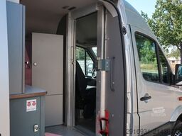 VOLKSWAGEN Crafter 1. Hand / SHZ / PDC / FN: 86