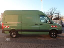 VOLKSWAGEN Crafter Kasten 35 mittel L2H2/Klima/AHK/FN: 237