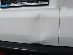 VOLKSWAGEN T6.1 Transporter Kasten lang FWD / Klima / PDC