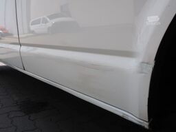 VOLKSWAGEN T6.1 Transporter Kasten lang FWD / Klima / PDC