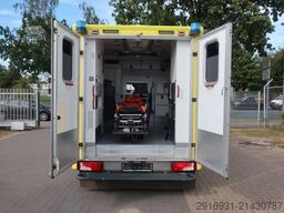MERCEDES-BENZ Sprinter 519 CDI RTW / 1. Hand /SHZ / Fzg Nr:A16