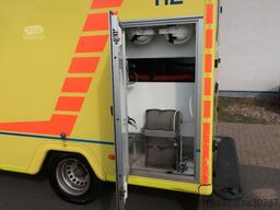 MERCEDES-BENZ Sprinter 519 CDI RTW / 1. Hand /SHZ / Fzg Nr:A16