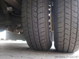 MERCEDES-BENZ Sprinter 519 CDI RTW / 1. Hand /SHZ / Fzg Nr:A16