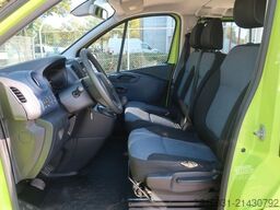 OPEL Vivaro L2H1 / 1. Hand / 9 Sitzer / :127