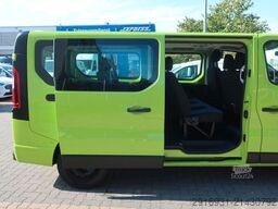 OPEL Vivaro L2H1 / 1. Hand / 9 Sitzer / :127