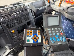 IVECO Trakker 330 4x4 Marrel Winterdienst