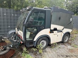 HAKO Citymaster 2000 mit Motorschaden