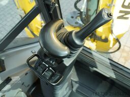 New Holland B115B backhoe loader / 4600 MTH ! / 2020