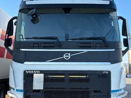Volvo FH 500 6x2 Tractor Unit