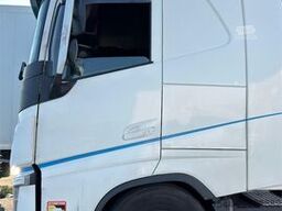 Volvo FH 500 6x2 Tractor Unit