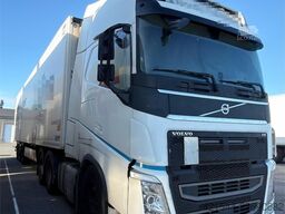 Volvo FH 500 6x2 Tractor Unit