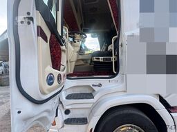 Scania R540 6x2 Tractor Unit – Stiholt Body