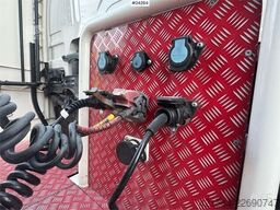 Scania R540 6x2 Tractor Unit – Stiholt Body