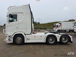 Scania S650 6x2 trekkvogn m/ hydraulikk, NATO kontakt og