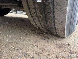 Scania S650 6x2 trekkvogn m/ hydraulikk, NATO kontakt og