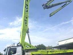 Mercedes-Benz Arocs 6553, Zoomlion 70