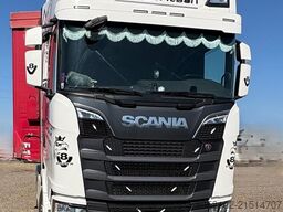 SCANIA S 660