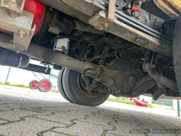 MERCEDES-BENZ Vario 818 / Werkstatt / Kompressor / Doka