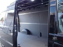 Volkswagen Crafter 35 Kasten Maxi AHK/NAVI/KAM/DIGITACHO