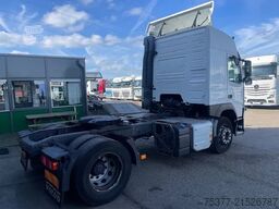 Volvo FM 370 Slaapcabine,spoiler luchtvering,NL truck...