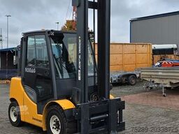 JUNGHEINRICH TFG 550 S Stapler Frontstapler Gabelstapler