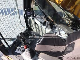 Liebherr R946 LC | STRAIGHT BOOM | TILT CAB | LIKUFIX