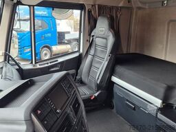 Iveco Stralis AS440S46/P NP LNG Standklima Intarder