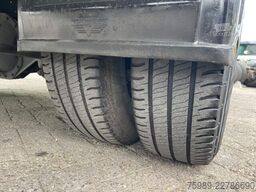Iveco Daily 72C18  FRC 02/2028 meat vlees rails LAMBE...