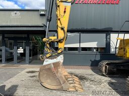 Caterpillar 325 FLCR / OilQuick / AC / Kamera