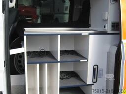 MERCEDES-BENZ 119 CDI Vito lang 4matic Feuerwehr NEF Notarzt