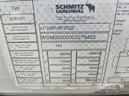 Schmitz Cargobull Semitrailer Curtainsider Mega