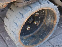 Holland Lift Ecostar HL-9710 Electric, 12m Working Height, 325k