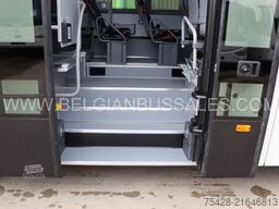 Iveco Crossway 12m Pop light / Double middle door / p...