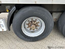 Krone SDP 27 / Box - Confectie / 3 axle BPW Drum / NL...