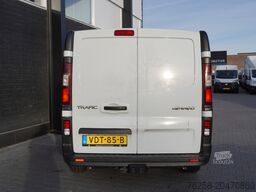 Renault Trafic 2.0 dCi 120PK EURO 6 - Airco - Navi - Cr...