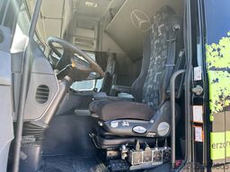 Mercedes-Benz Actros 2646 MP3 ACTROS 2646 V6 6x2 / 3 PEDALS /...