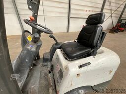 Ausa D 100