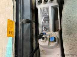 Kobelco SK 27 SR-5