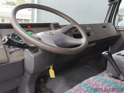 Mercedes-Benz 814 machine transporter truck