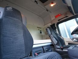 Mercedes-Benz Actros 1942 tractor unit with compressor