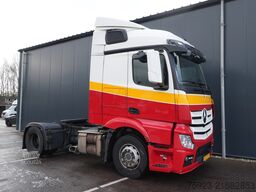 Mercedes-Benz Actros 1942 tractor unit